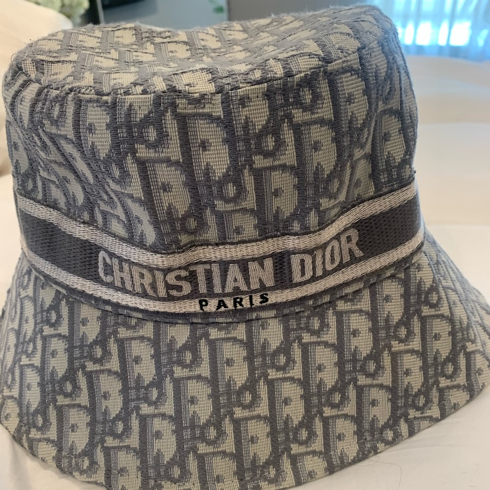 Brand new designer inspired bucket hat